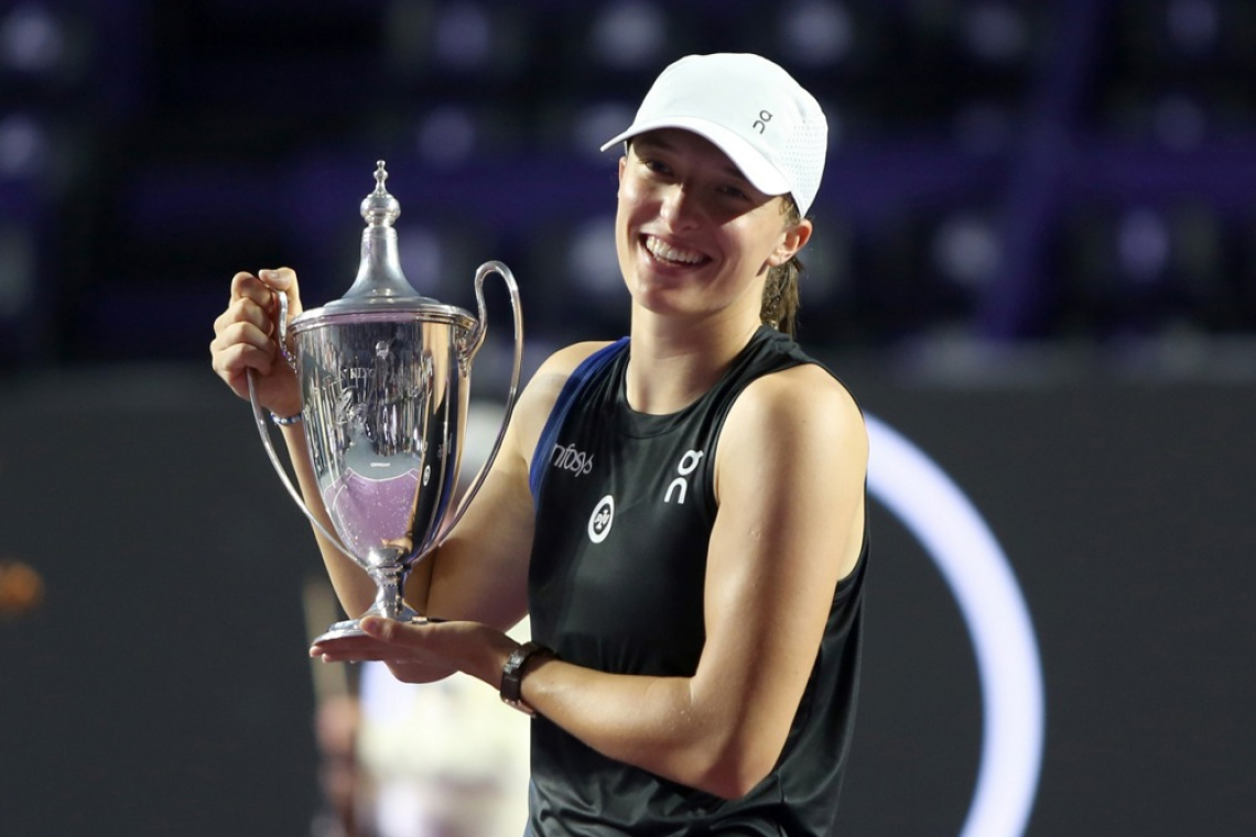 Iga Swiatek najboljša teniška igralka leta po izboru WTA